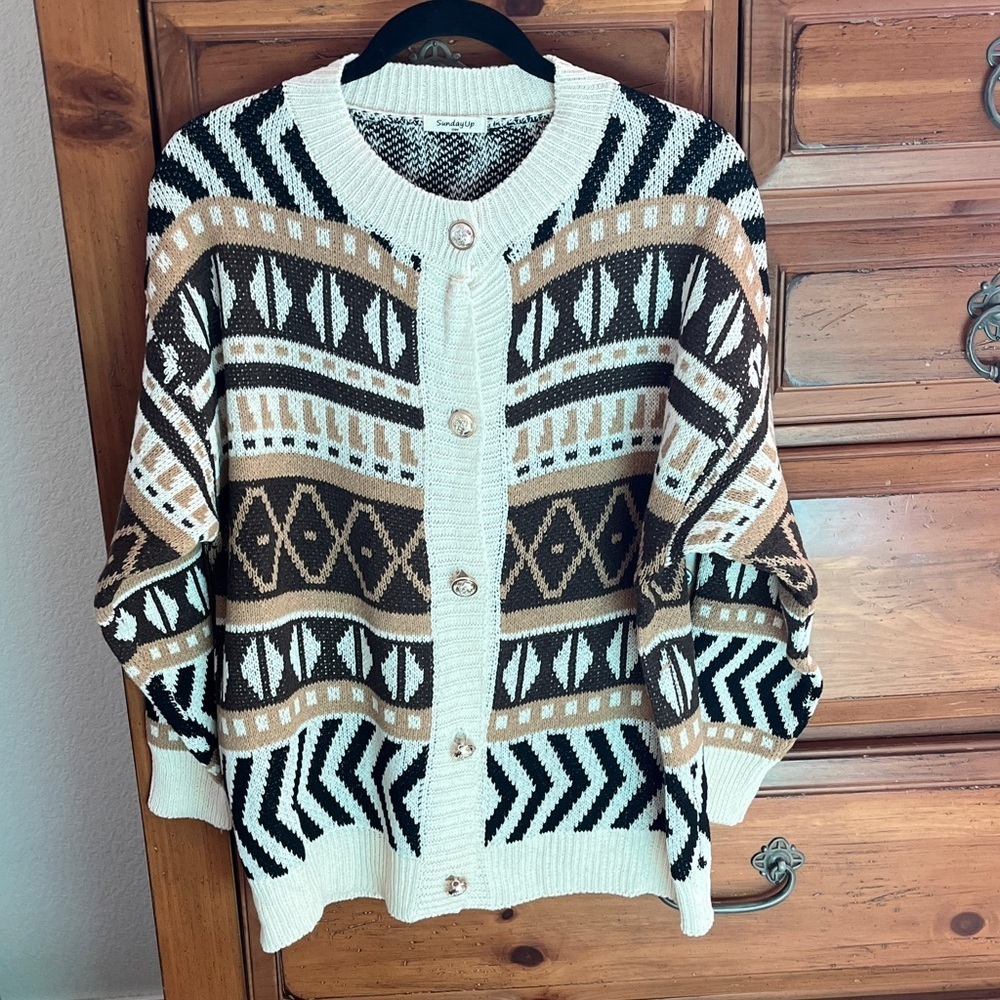 Sunday Up One Size Black and Cream Knit Sweater Cardigan NWOT